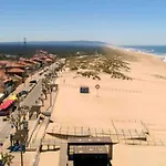 Moradia Alegre No Centro Da Da Tocha. Semesterbostad