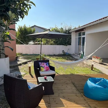 Moradia Alegre No Centro Da Da Tocha. *