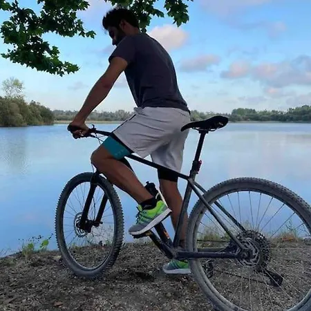 Moradia Alegre No Centro Da Da Tocha. בית נופש