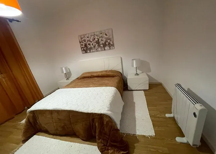 Сasa de vacaciones Moradia Alegre No Centro Da Da Tocha. *